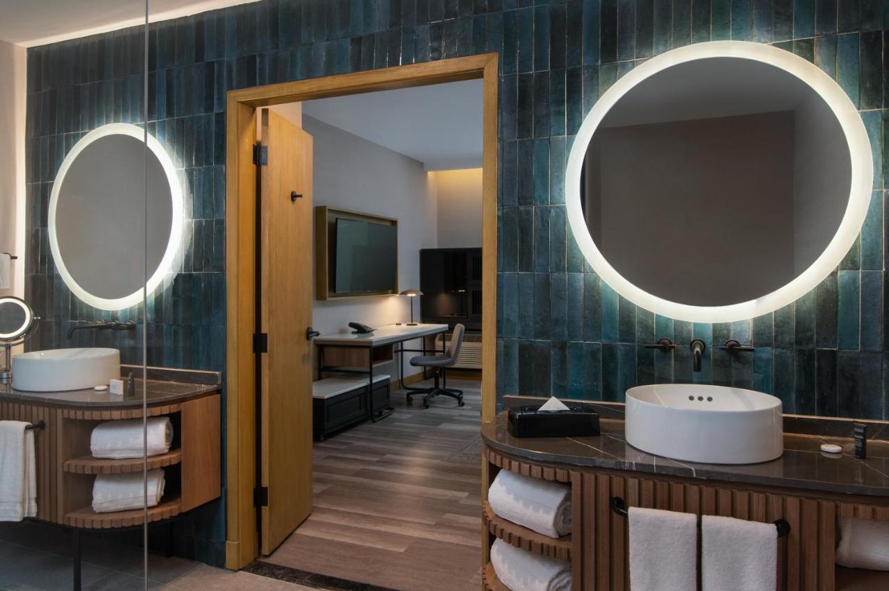 Hotel Courtyard By Marriott Santo Domingo Esterno foto