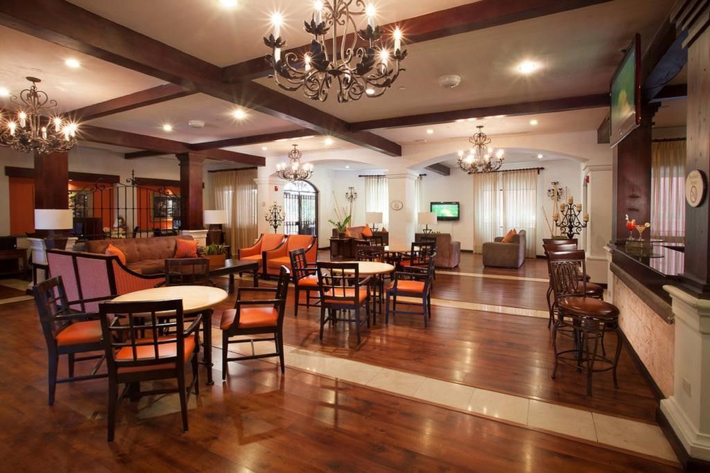 Hotel Courtyard By Marriott Santo Domingo Esterno foto