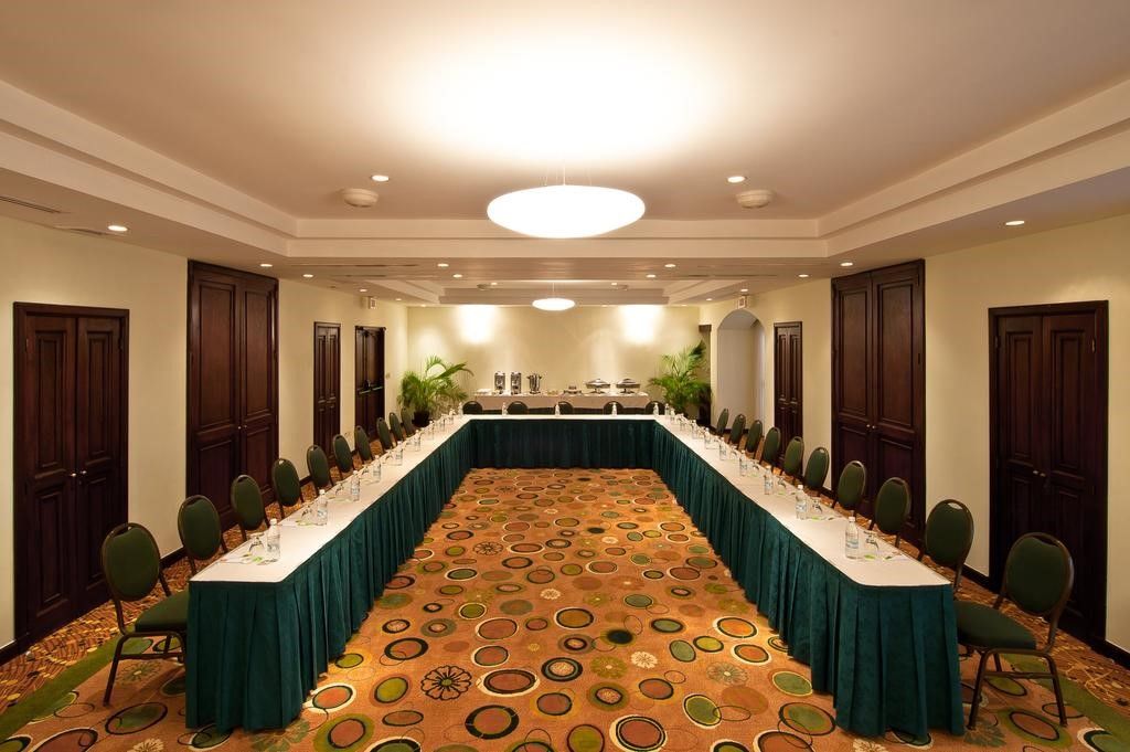 Hotel Courtyard By Marriott Santo Domingo Esterno foto