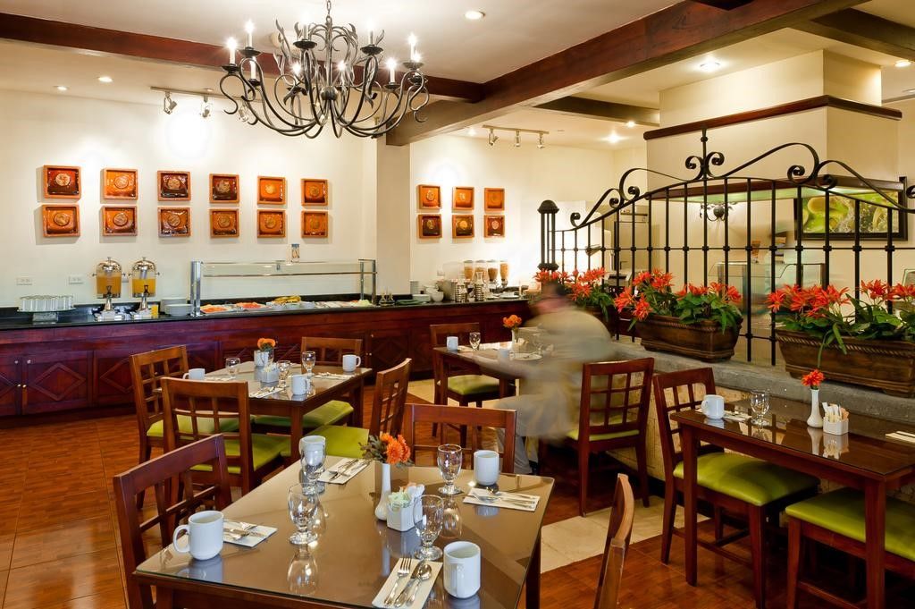 Hotel Courtyard By Marriott Santo Domingo Esterno foto